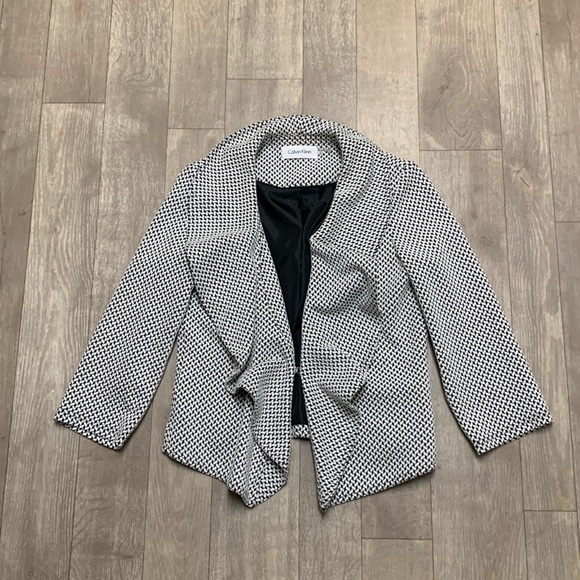 Calvin Klein Jackets & Blazers - Womens Calvin Klein Geometrical Pattern Casual Dress Clasp Front Blazer Jacket